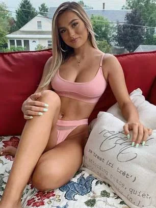 Model Escorts in kapashera